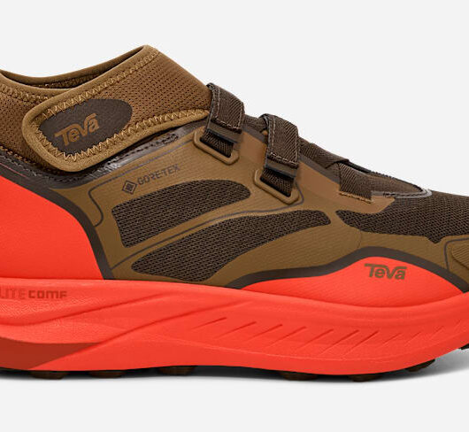 Men's TEVA Trailwinder Mid GORE-TEX Hiking Shoes in Breen/Mandarin Red, Size 11